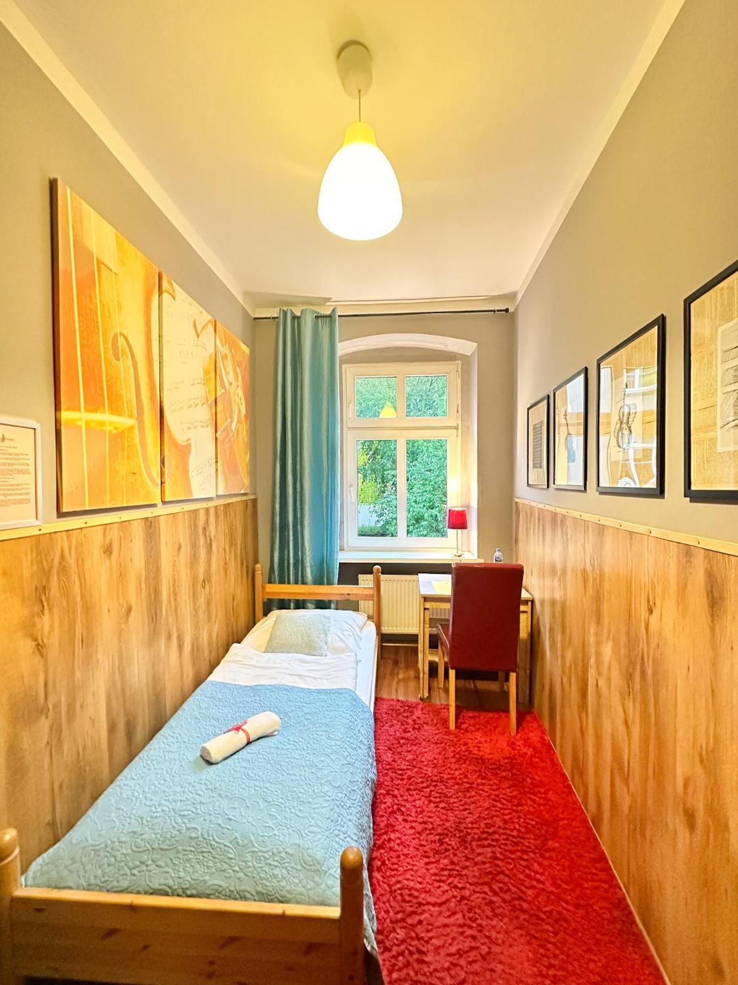 Explorer B&B Old Town Rooms & Apartment #Don'T Be A Tourist, Be An Explorer! Poznan Luaran gambar
