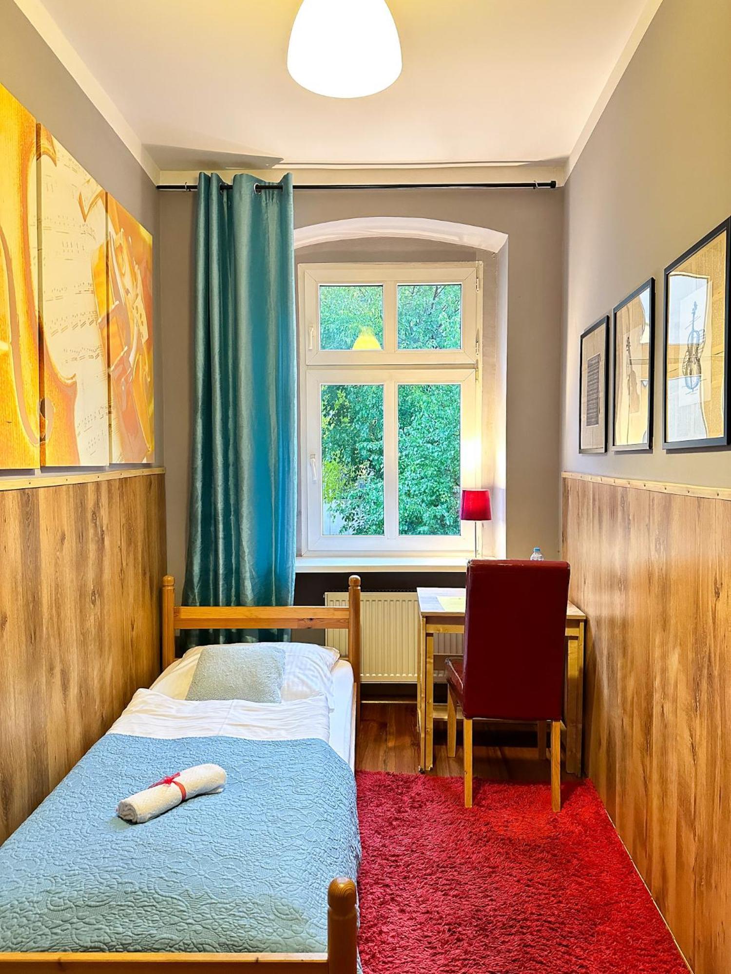 Explorer B&B Old Town Rooms & Apartment #Don'T Be A Tourist, Be An Explorer! Poznan Luaran gambar