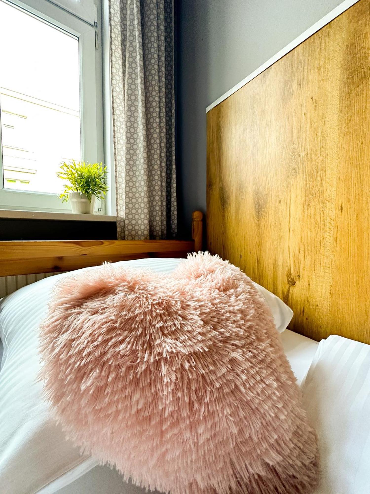 Explorer B&B Old Town Rooms & Apartment #Don'T Be A Tourist, Be An Explorer! Poznan Luaran gambar