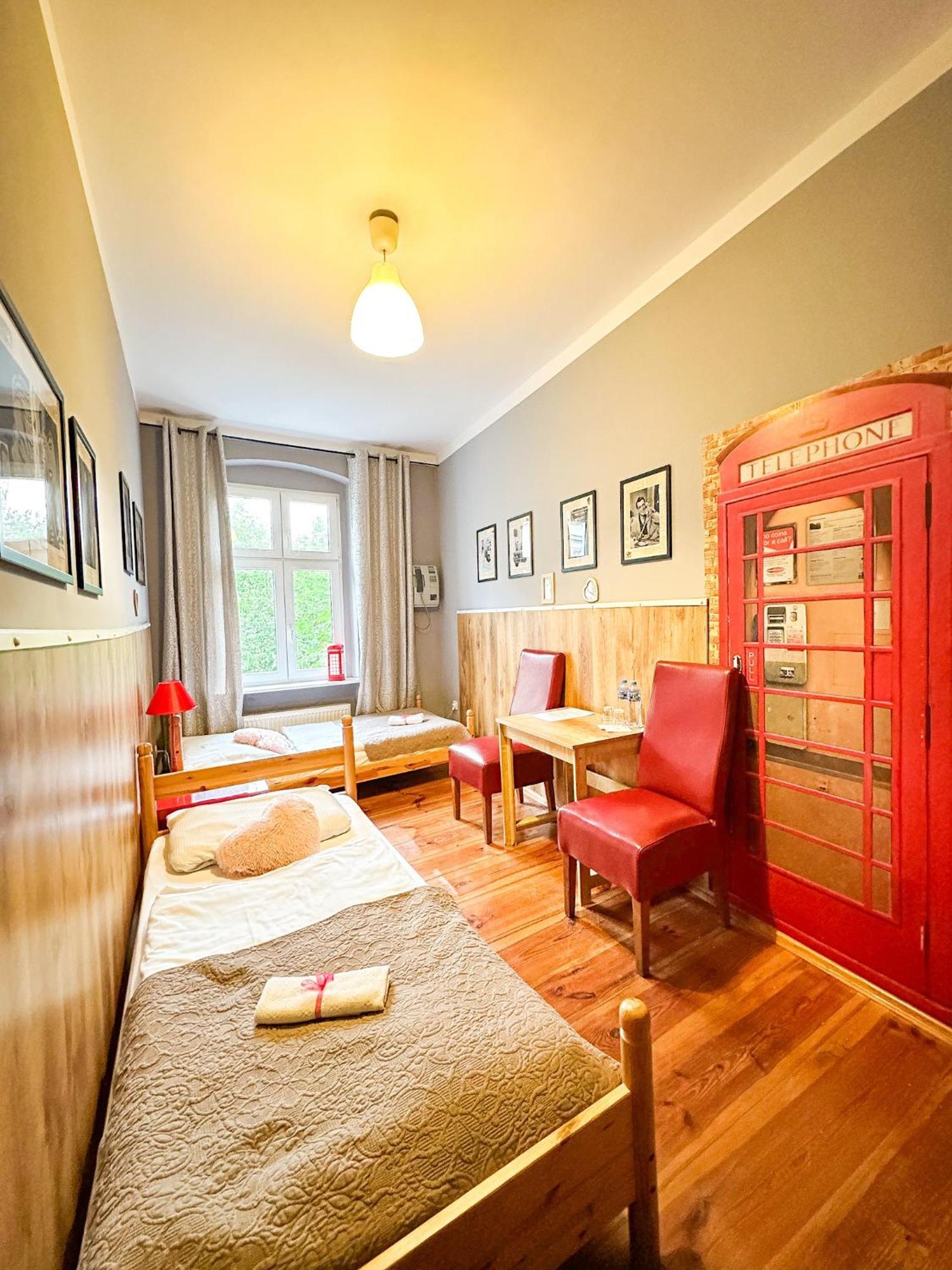 Explorer B&B Old Town Rooms & Apartment #Don'T Be A Tourist, Be An Explorer! Poznan Luaran gambar