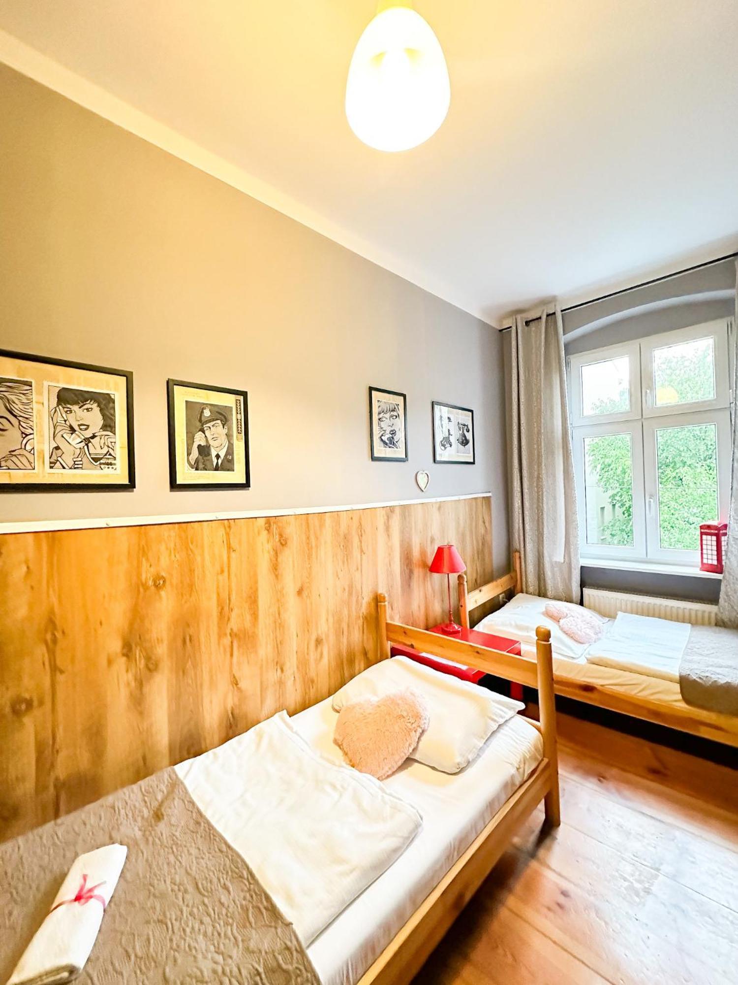 Explorer B&B Old Town Rooms & Apartment #Don'T Be A Tourist, Be An Explorer! Poznan Luaran gambar
