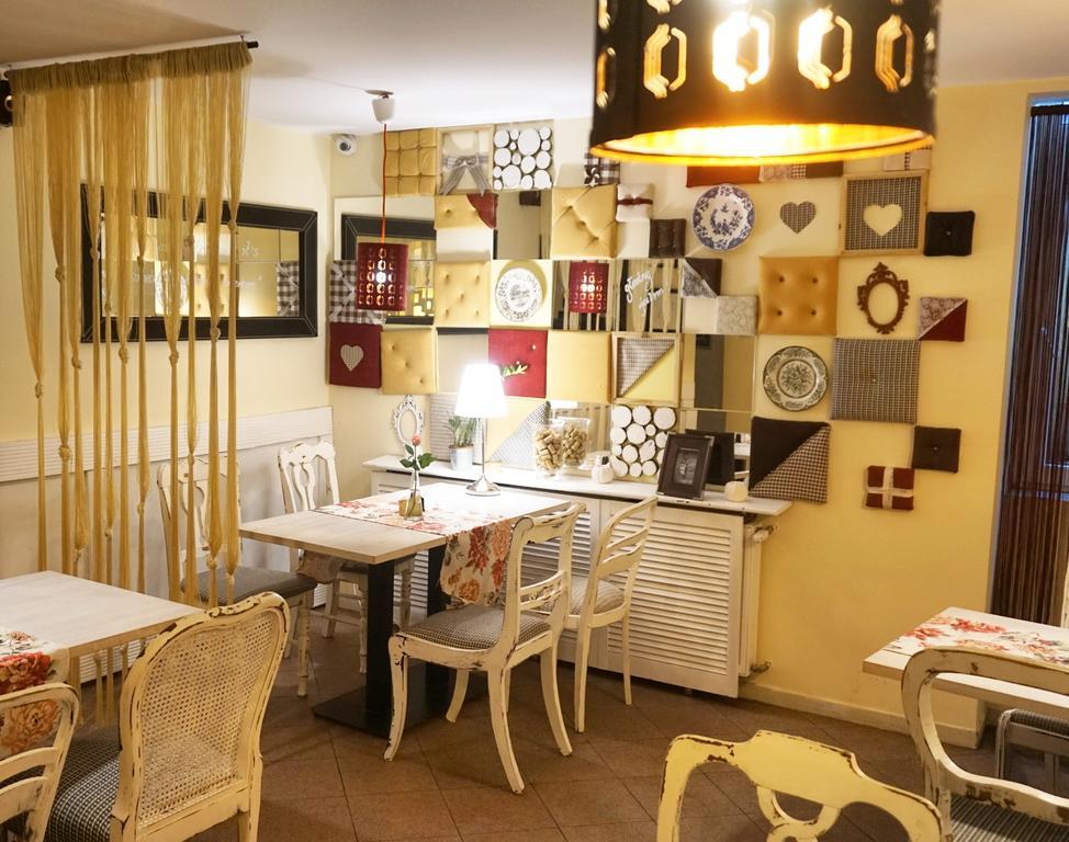 Explorer B&B Old Town Rooms & Apartment #Don'T Be A Tourist, Be An Explorer! Poznan Luaran gambar