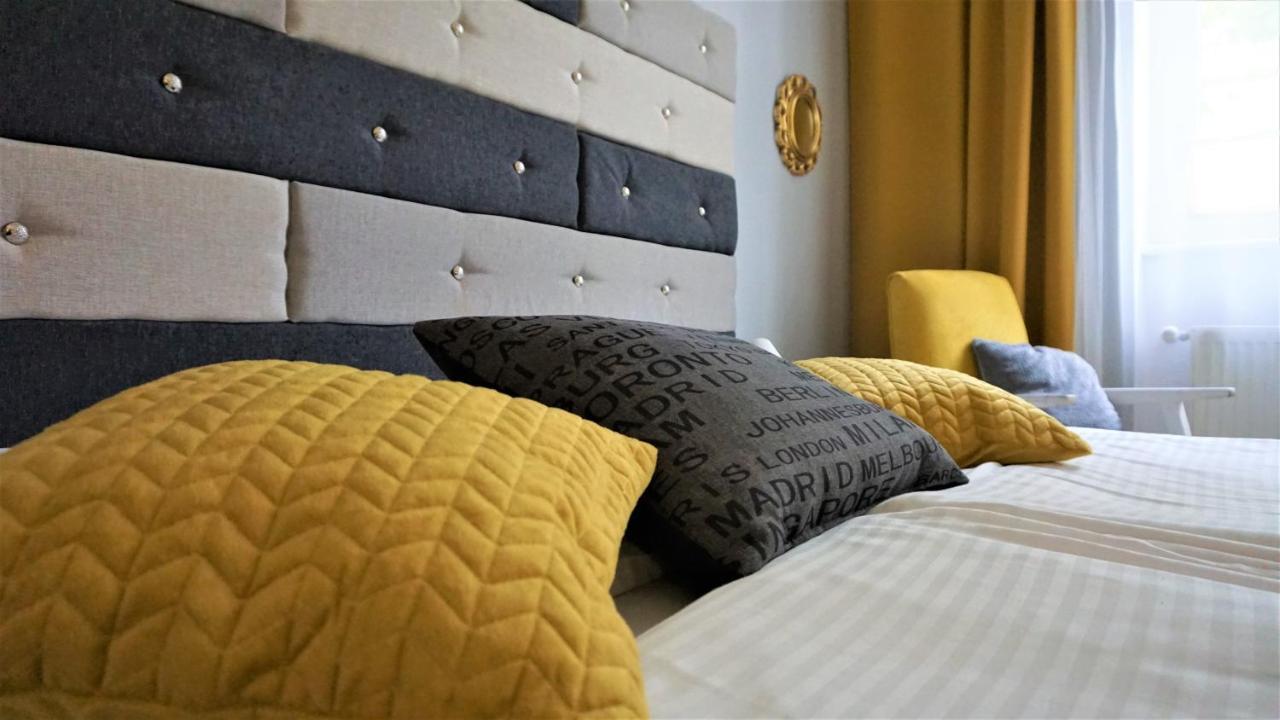 Explorer B&B Old Town Rooms & Apartment #Don'T Be A Tourist, Be An Explorer! Poznan Luaran gambar